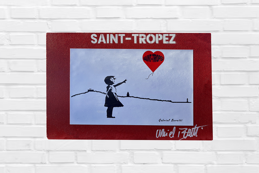 Tablette l'enfant, son village et son ballon