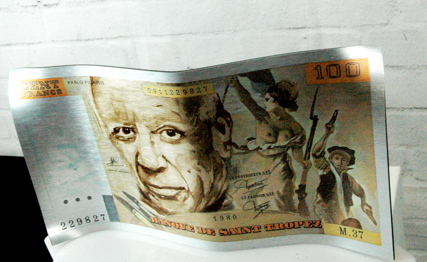 Sculpture 100 Francs alu brossé